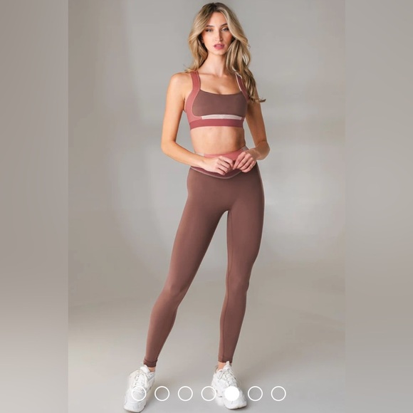 NWT Ascend II Hue Pant - Cherry Cola - Picture 3 of 5